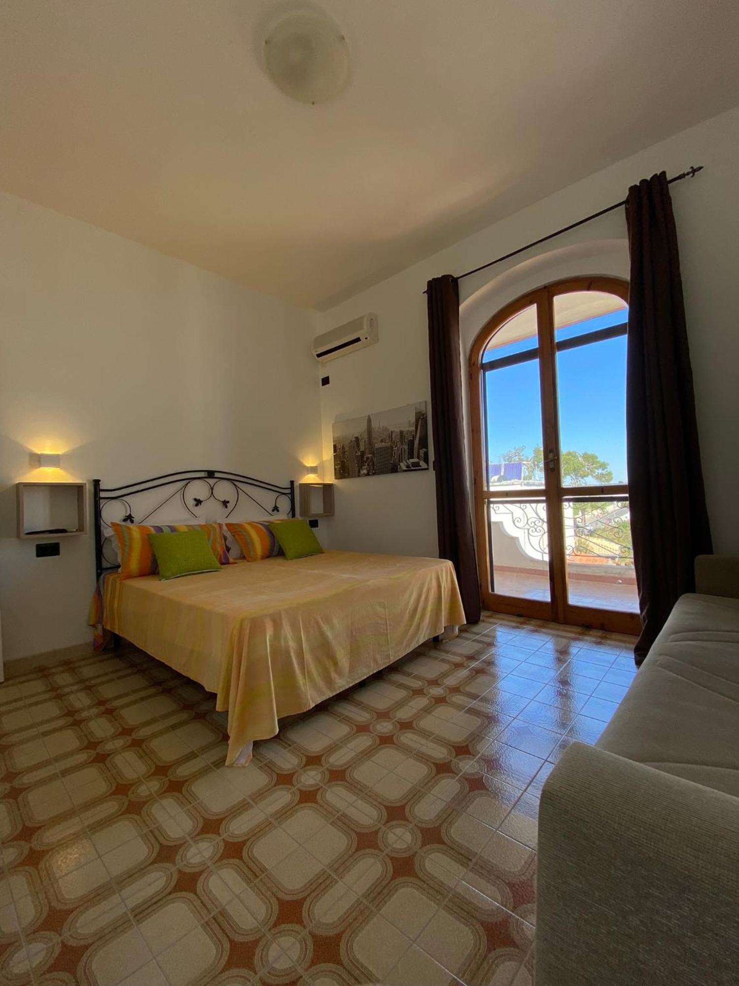 Villa Gaudi Sant Isidoro  Zewnętrze zdjęcie