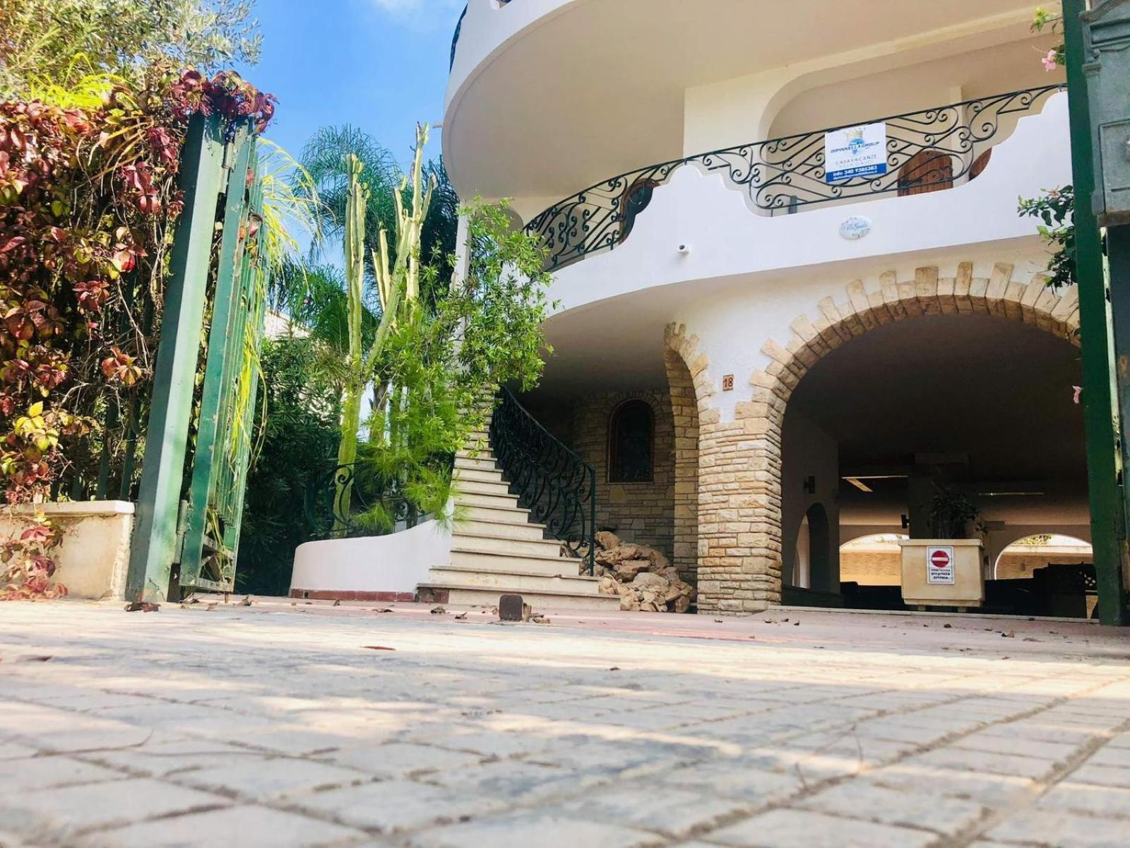 Villa Gaudi Sant Isidoro  Zewnętrze zdjęcie